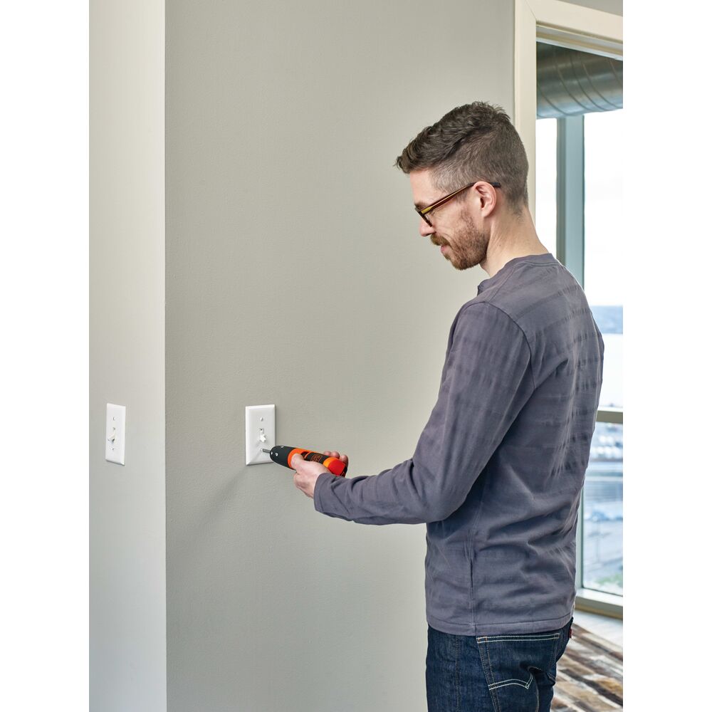 https://www.blackanddecker.com/cdn/shop/files/Ecomm_Small-DP240_A1.jpg?v=1692894481