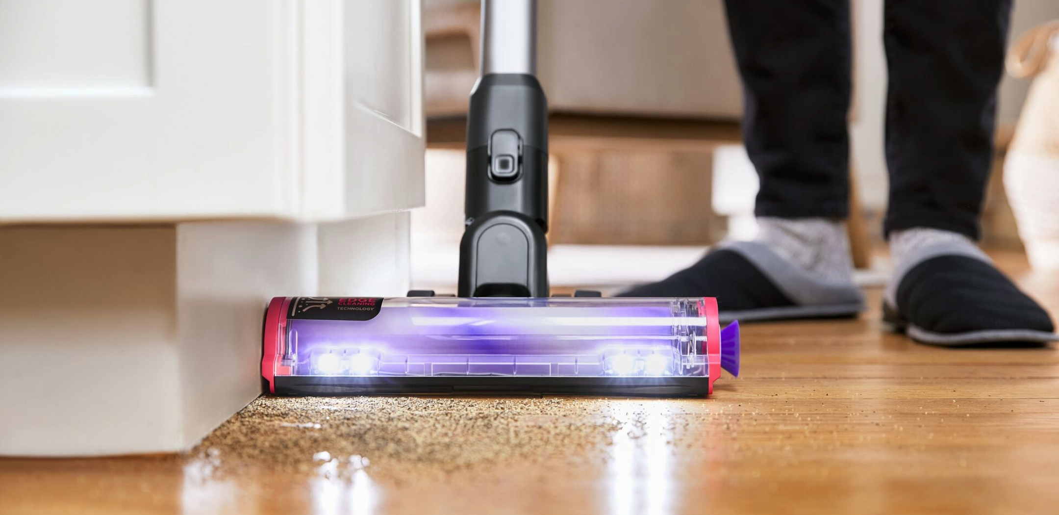 BLACK+DECKER Summit Series Vacuum