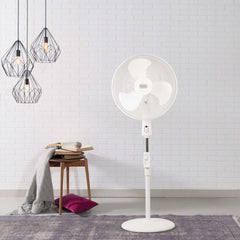 18 Inch Stand Fan with Remote .